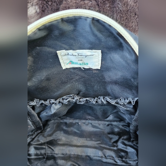 Salvatore Ferragamo Perfume/cosmetics pouch 👝 - Picture 11 of 16